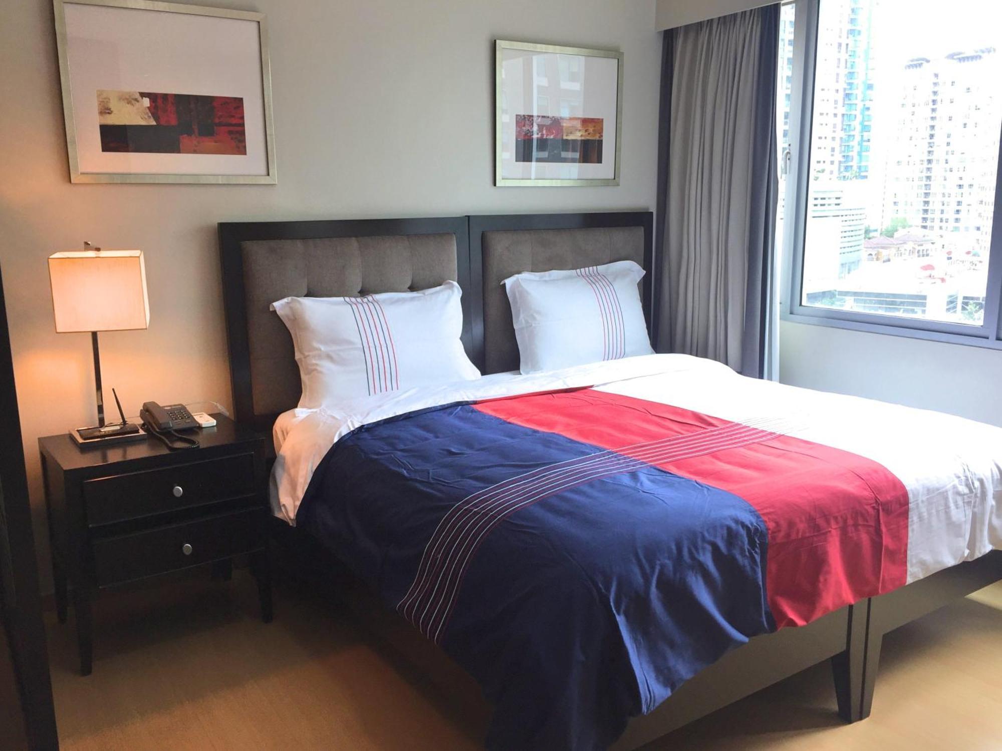 Avant Apartments At The Fort Тагуиг Стая снимка