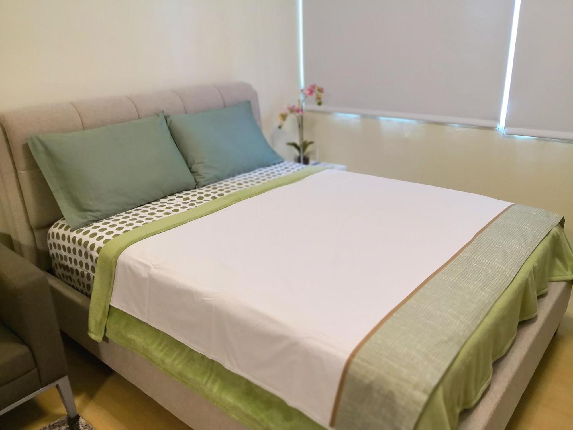Avant Apartments At The Fort Тагуиг Стая снимка