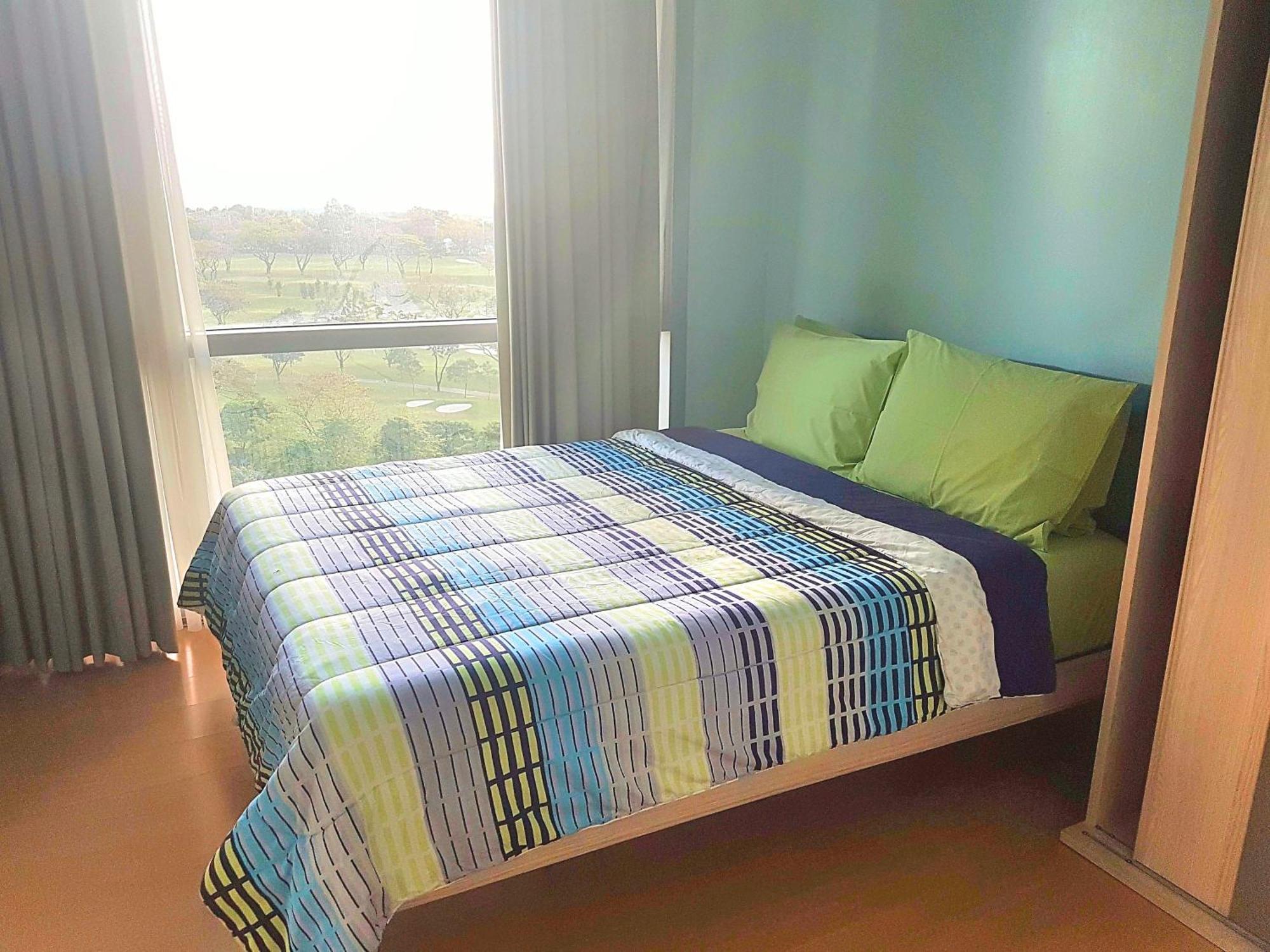 Avant Apartments At The Fort Тагуиг Стая снимка