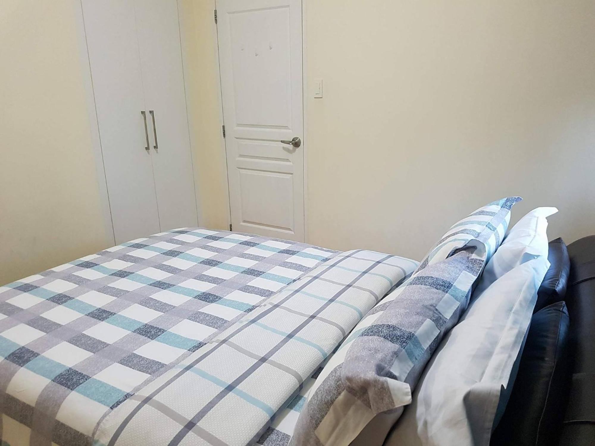 Avant Apartments At The Fort Тагуиг Стая снимка